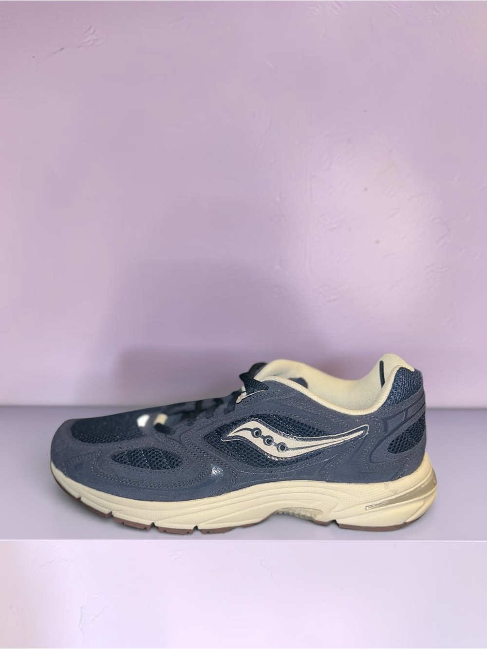 Saucony Men’s Navy and Cream Running Sneaker